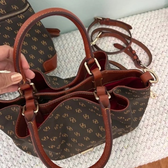 Dooney & Bourke Gretta satchel bag - Picture 3 of 9